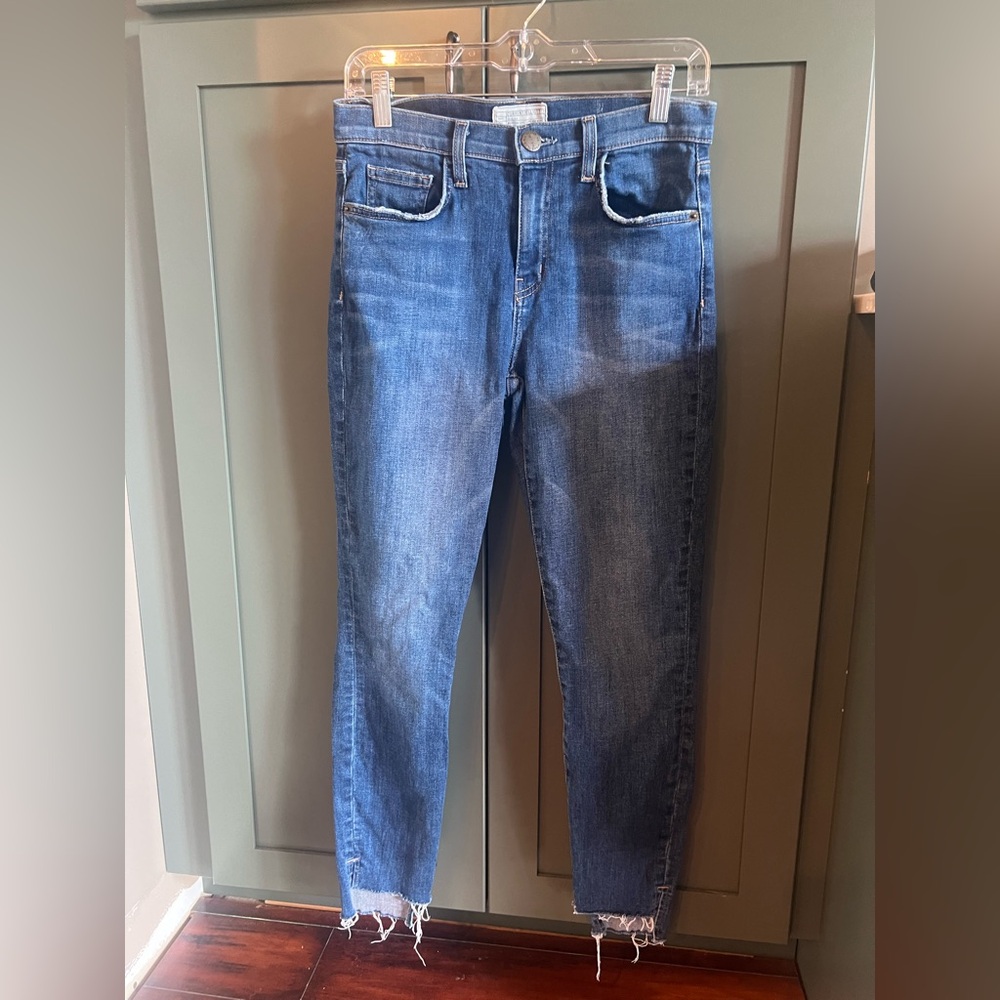 Current/Elliott woman’s size 27 jeans some distressed distressed details